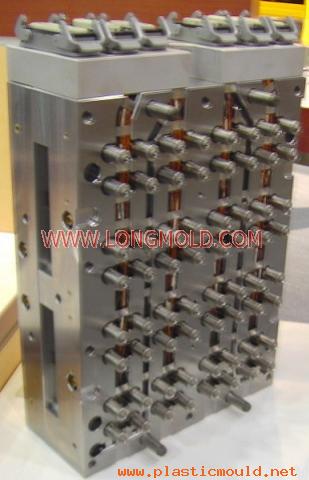 hot runner mold/injection mold