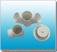 Pipe plastic mould