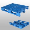 plastic pallets with 3 runners